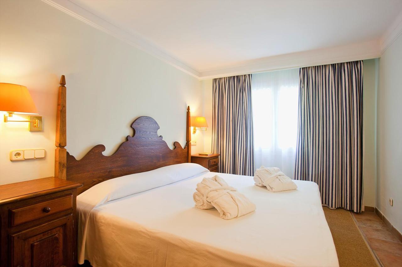 Cala de Sant Vicenc Hotel Cala Sant Vicenc - Adults Only מראה חיצוני תמונה