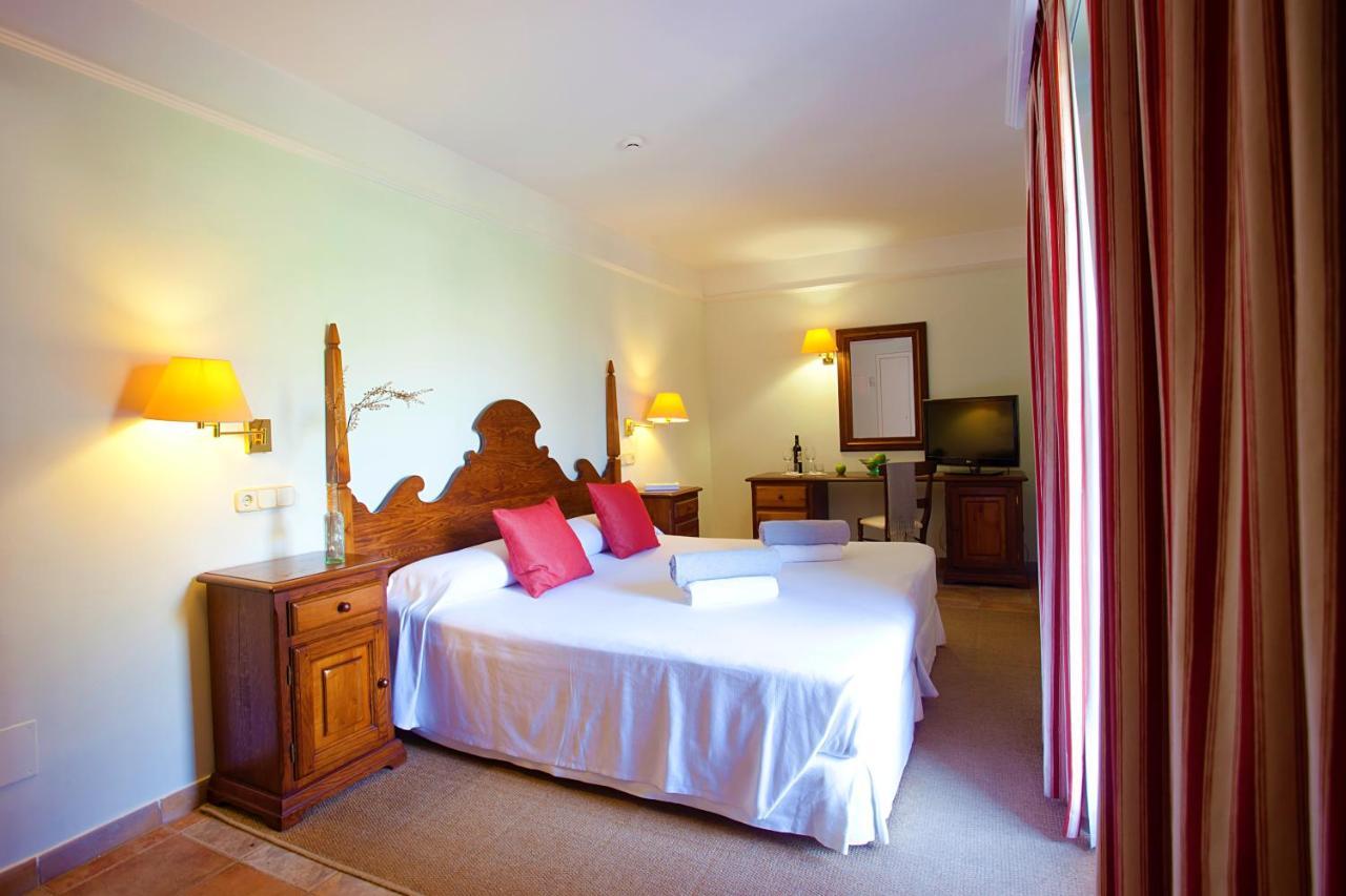 Cala de Sant Vicenc Hotel Cala Sant Vicenc - Adults Only מראה חיצוני תמונה