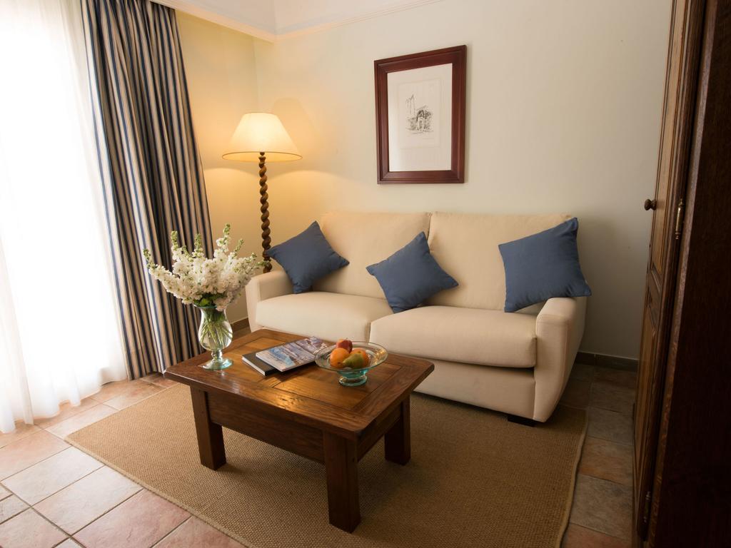 Cala de Sant Vicenc Hotel Cala Sant Vicenc - Adults Only מראה חיצוני תמונה